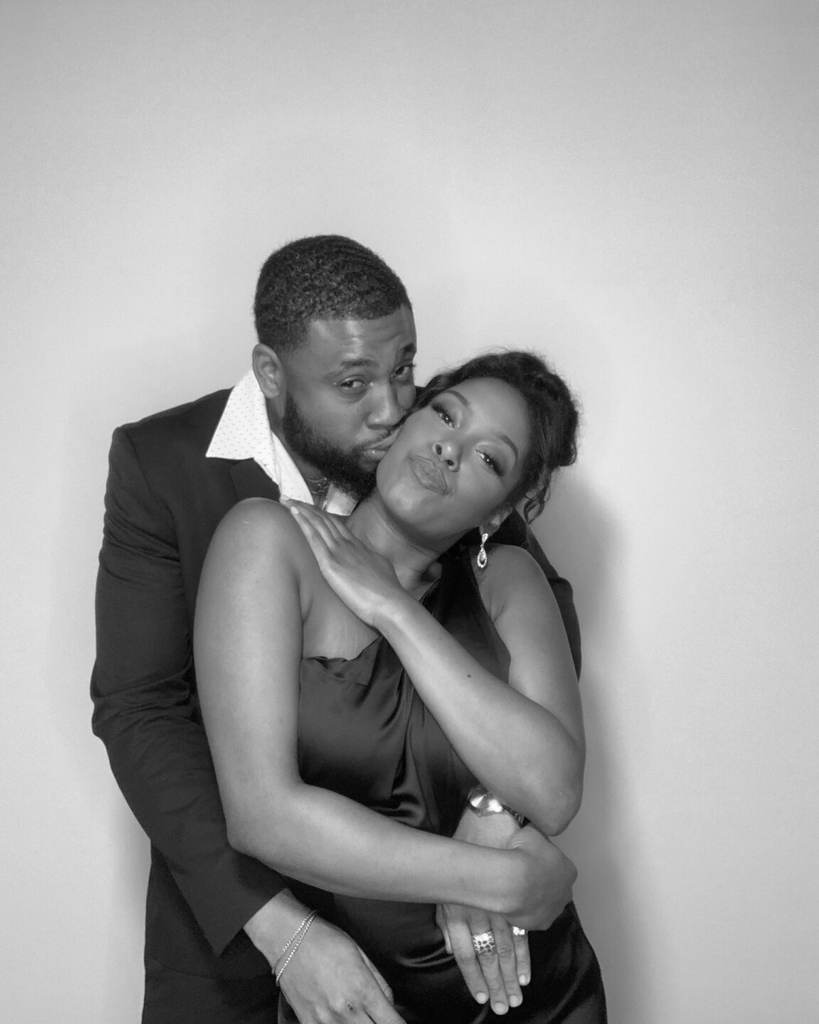 Say Cheese Photo Booth Cincinnati glam