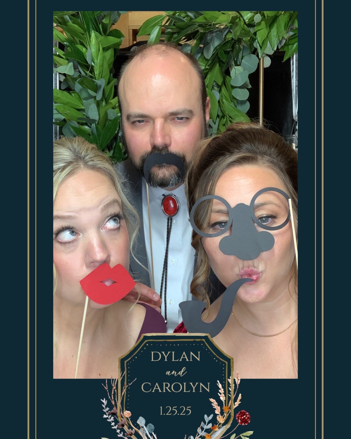 Say Cheese Photo Booth Cincinnati